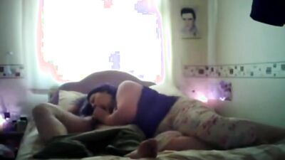 amateur bbw swallows all the cum swallow