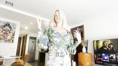 Big Tits Stepsister Bickers With Her Stepbrother And Gets A Monster Facial