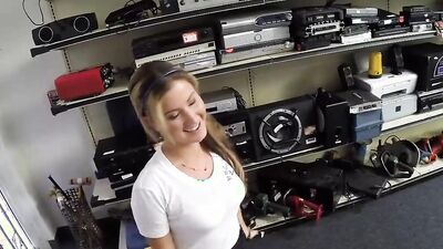 Mature Step Mom Bangs Sweet Young Dad's Friend