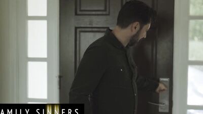FAMILY SINNERS - What Would You Do if your Ebony Step Sis Was This Hot?! Compilation