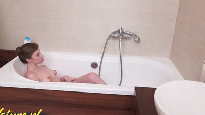German MILF Sandy Big Boobs Joins Her Stepdaughter In Bath