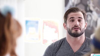 Nadia Noja tells Stepbro, "Tonight you're going to get a hole in one with the 3 of Us!"