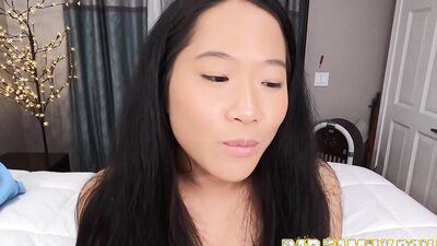 BadFamilyPOV - Alona Bloom's throat gets used by stepdaddy