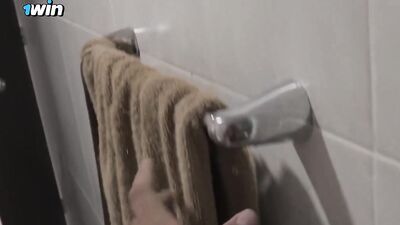 Sexy Latina Stepsister Smashes Neighbor While Husband Is Away - Molten Xxx Porn!