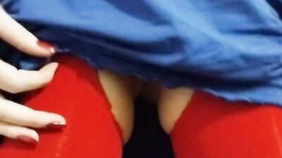 I LOVE WHEN U SEEING ME FUCKING AND PLAYING WITH MY PUSSY WITH MY DRESS ON ME DRESS