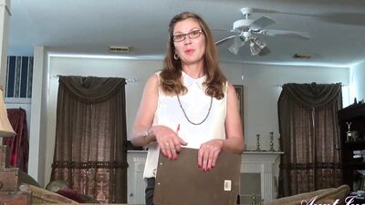 Aunt Judy's - 43yo Full Bush MILF Isabella is your New Secretary
