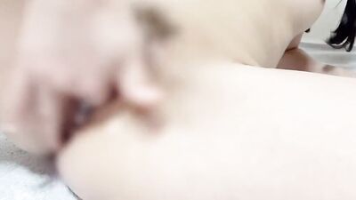 in agony with a nipple! Twice in the middle! Married woman excited about masturbation after a