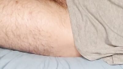 MILF GIVES PERFECT EGDGING, HANDJOB UNTIL CUMSHOT