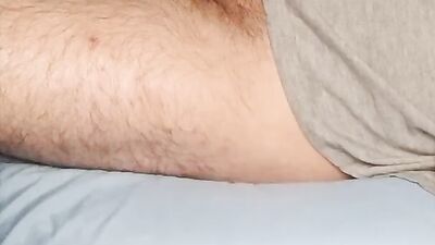MILF GIVES PERFECT EGDGING, HANDJOB UNTIL CUMSHOT