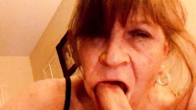 Granny Angel Oral