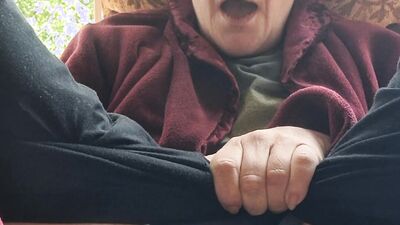Horny amateur cougar enjoys pussy play and cigarette smoking in the hot tub