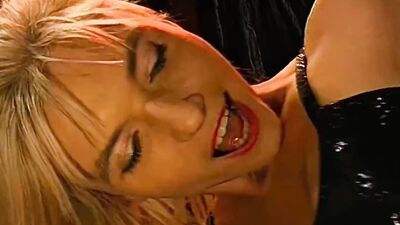 Sexy MILFs Lick & Swallow Cum in Wild Threesome Gangbang with John & Dries