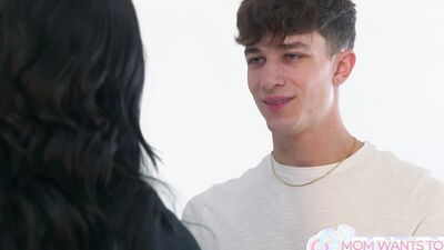 Jennifer White strips down & gets a hot creampie for Christmas