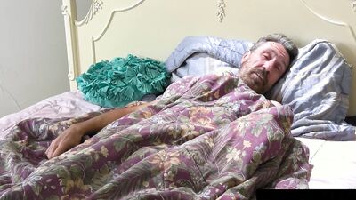 Vanessa Sky can't resist stepdad's massive schlong & begs for more
