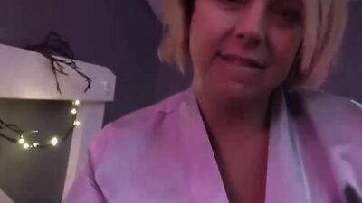Stepsonso9tgwy gets a hot massage & a hot fuck in the night