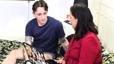 Stepson gets a lesson in busty stepmomhood with his sexy stepmom MILF Tillie Taylor