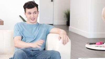 Emma Rosie's tight wet pussy gets a helping hand from her stepbro - S12:E7