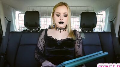 Stepbro's seed gets reaped by Anna Claire Clouds' tight pussy and deepthroat skills in POV