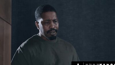 Isiah Maxwell Catches Stepdaughter Nicole Nichols in Sexy Lingerie & Takes Her for a Wild Ride