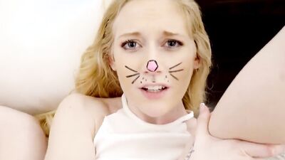 Emma is a good litlle bunny