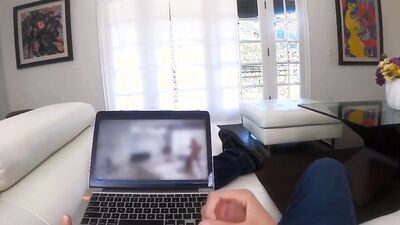 Hairy trimmed stepsister likes what she sees!