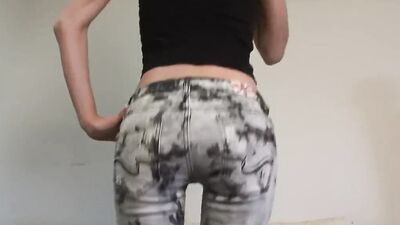WILD MOM'S & DAUGHTER'S - Scene 8