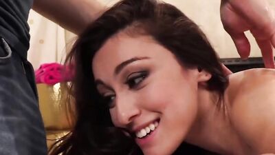 Family HookUps - Hot Chick Alexa Raye getting Happy ending from Step Brother