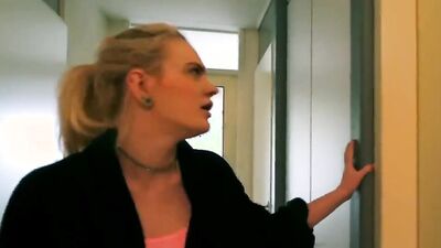 GETTING HIGH WITH MY STEPSISTER WONT TELL MOM!