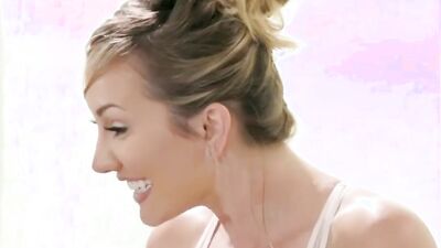 NuruMassage Stepmom Helps Daughter Land Masseuse Job- 3Some