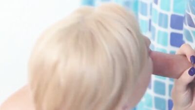 Stepmom Alice Chambers works cock for sweet facial reward