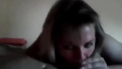 Mom is fucking like a pro