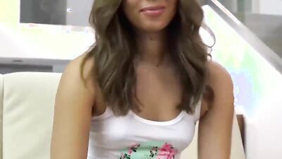 Liza Rowe Has Been Trying to Seduce Her Stepdad