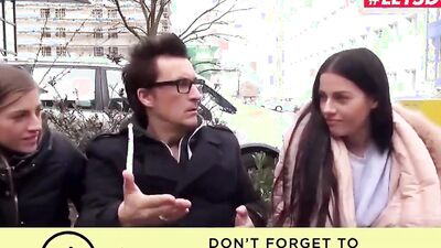 BUMS BUS – Silvia Dellai & Eveline Dellai Have Crazy Fun With Daddy