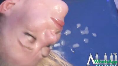 Peverse deutsche liebt Cocks gleichzeitig hart zu fuehlen