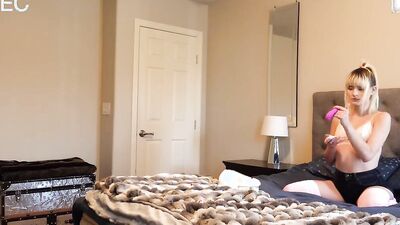 Slutty blonde teen stepdaughter jessie deepthroats
