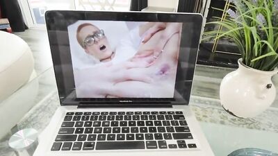 Ginger Babe Sidra Sage Drops Out Of School To Be A Pornstar