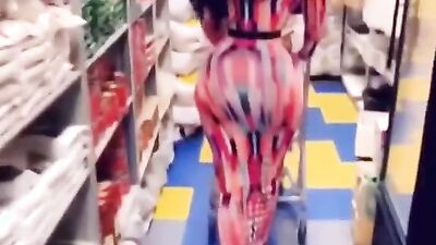 Compilation with curvy bootylicious ebony babes posing for the camera