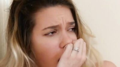Blonde masturbates while watching another girl blowing her horny boyfriend