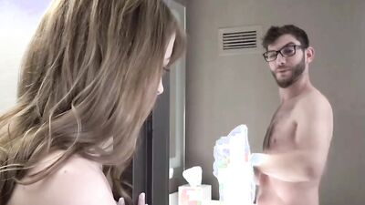 Petite chick is being sideways-fucked by a horny nerdy guy