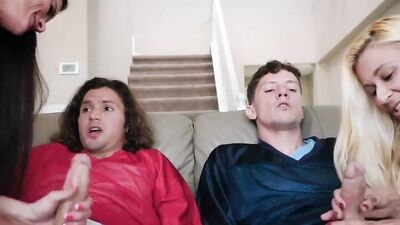 Team of 2 Teens used by Bored Milfs