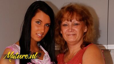 Step Mom Valeska Loves doing her Pretty Stepdaughter Luzia