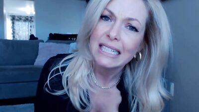 Let Stepmom Show You A Few Things Before Daddy Come Back