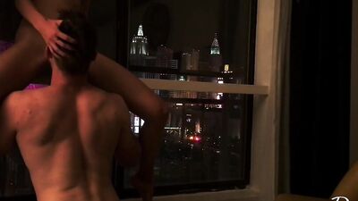 BENinCHLOE [S1E1]: Perfect Body Couple Fucking At Hooters In Las Vegas