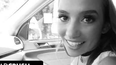 Slender Teen Vixen Bailey Base Gets a Delusion