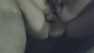 Step dad fingers step daughter