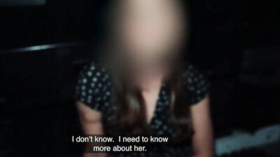 Deviante Innocent looking brunette confesses to giving her step dad a blowjob