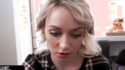 Stepdad Teaches His Stepdaughter And Son How To Be Thankful