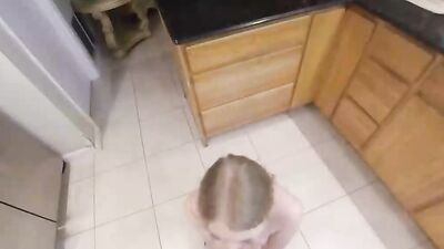 Twerking Stepdaughter Seduces Stepdad E1
