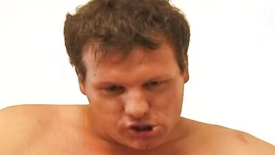 stiefvater gibt mir ab jetzt mehr taschengeld! daddy fickt