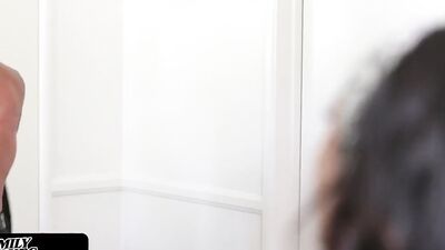 Naughty Babe Angel Del Rey's Pink Pussy Gets Destroyed